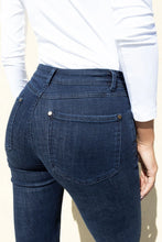 Load image into Gallery viewer, Sophie Jeans Indigo Wash