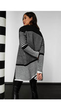 Load image into Gallery viewer, Monochrome Cardigan
