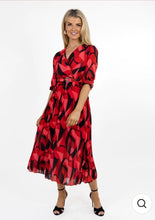 Load image into Gallery viewer, Pleated Positano Dress - Red/ Black

