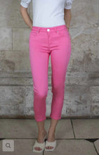 Load image into Gallery viewer, Unity 3/4 Tencel Trousers Bright Pink
