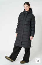 Load image into Gallery viewer, Tanta Puddle Coat - Black
