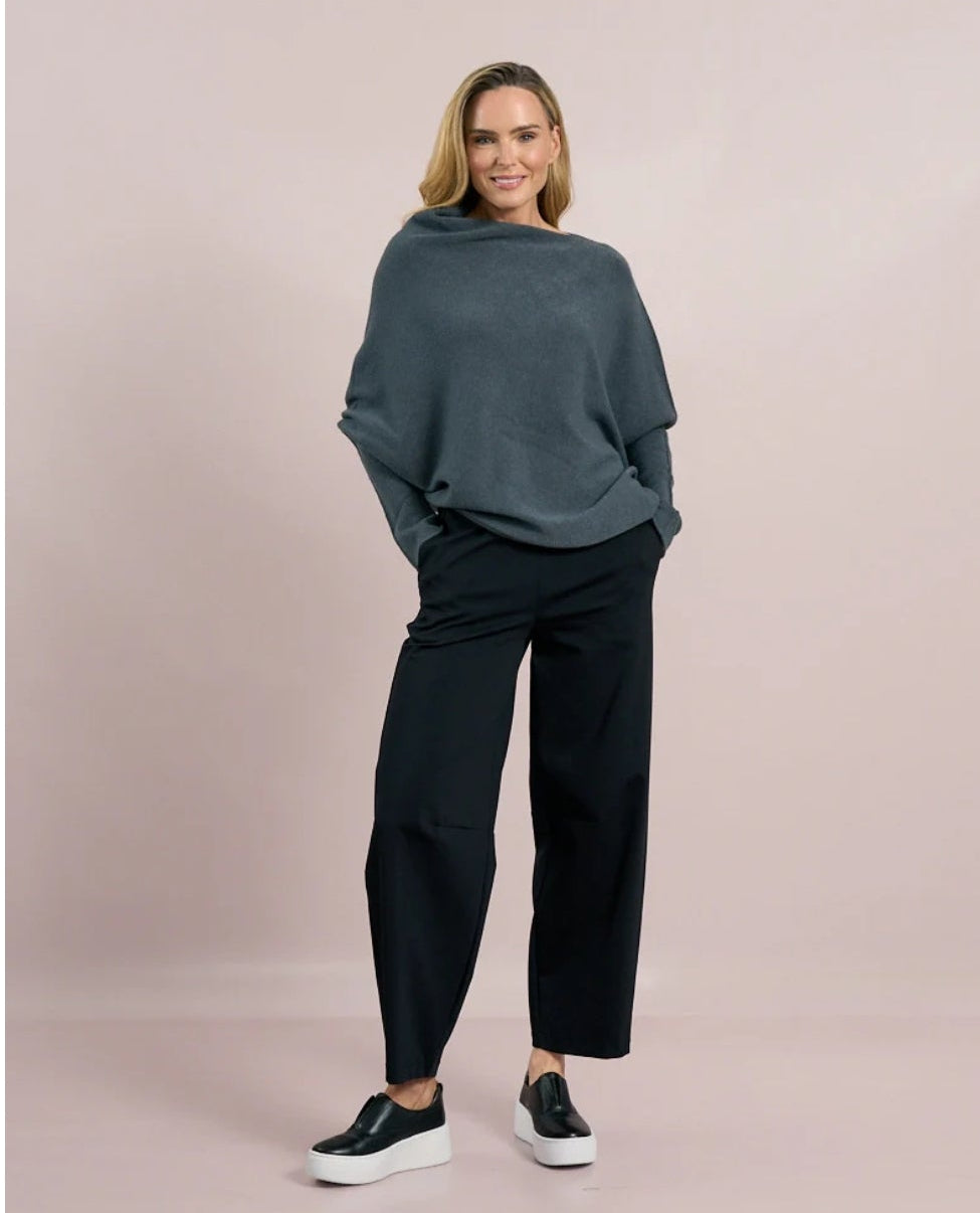 Asymmetric Cowlneck Jumper