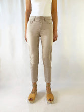 Load image into Gallery viewer, Unity 3/4 Tencel Trousers Taupe/Beige
